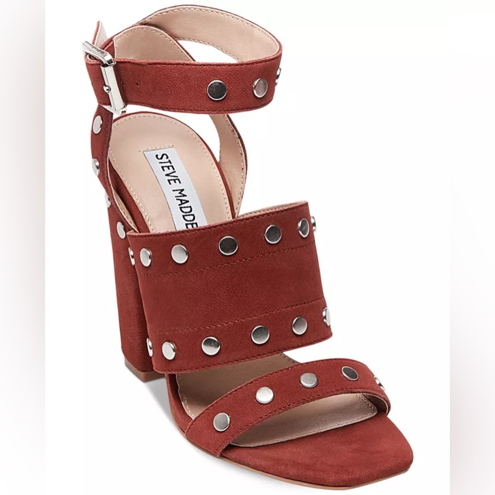 Steve Madden- Jansen Studded Block-heel Sandal in Rust